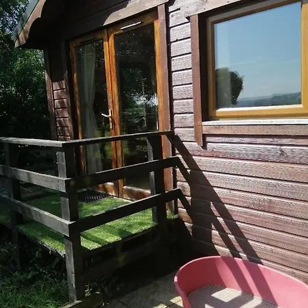 With Your Pet Chalet